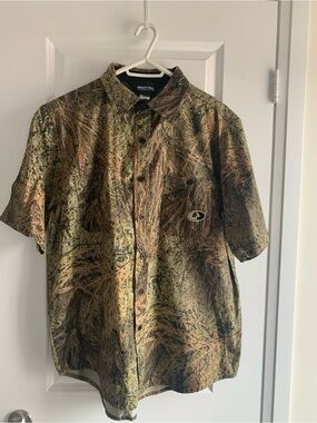 Mossy Oak Men's Short-Sleeve Camo Button-Down Shirt - Green/Brown/Tan